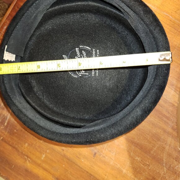 Vintage Peachbloom Velour Pillbox Hat *READ* - Picture 13 of 15